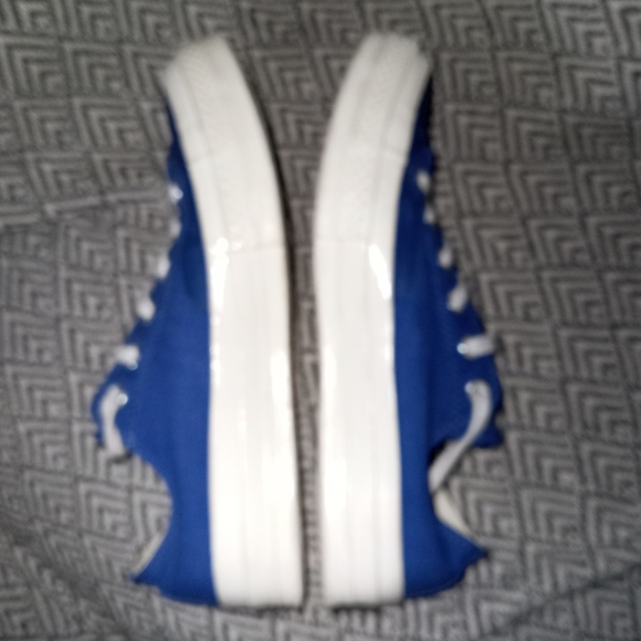 Converse Blue and White Sneakers - Picture 6 of 13